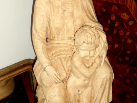 MADONNA CON BAMBINO MARMO GIALLO